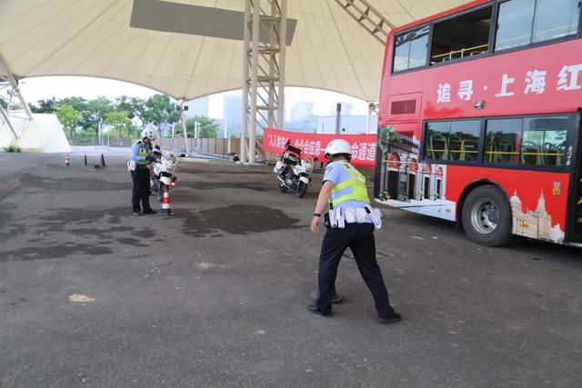 老坝港镇交通建设日新月异，助力地方经济腾飞，最新交通新闻综述